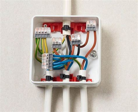 how to wire plastic electrical box|4 way junction box wiring.